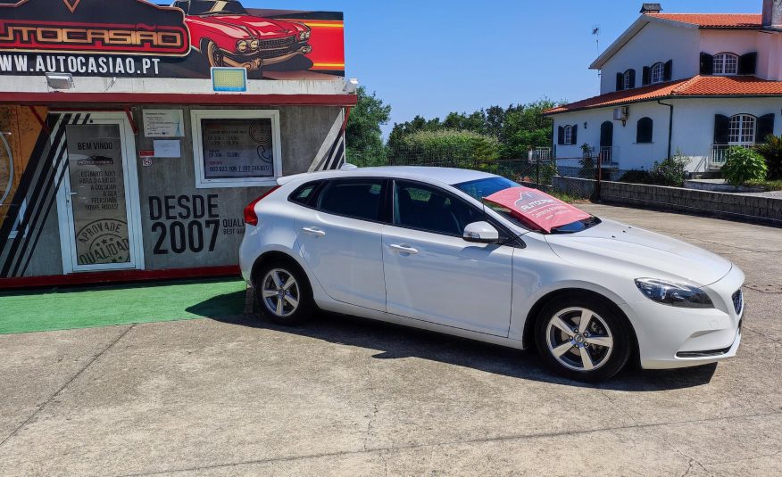 Volvo V40 Kinetic