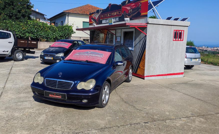 Mercedes-Benz C220 CDi Avantgard caixa Automática